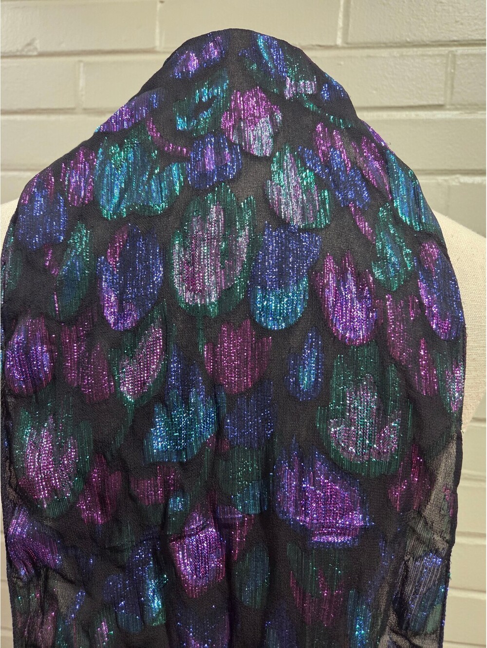 Metalic Flower Pattern Scarf - Picture 2 of 3